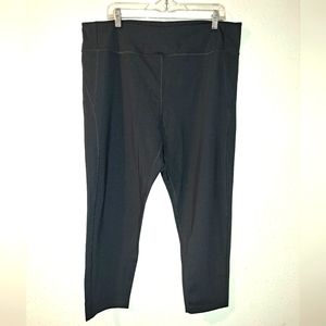 NWOT Girlfriend Collective Black Compressive High-Rise Cropped Legging Size 5X